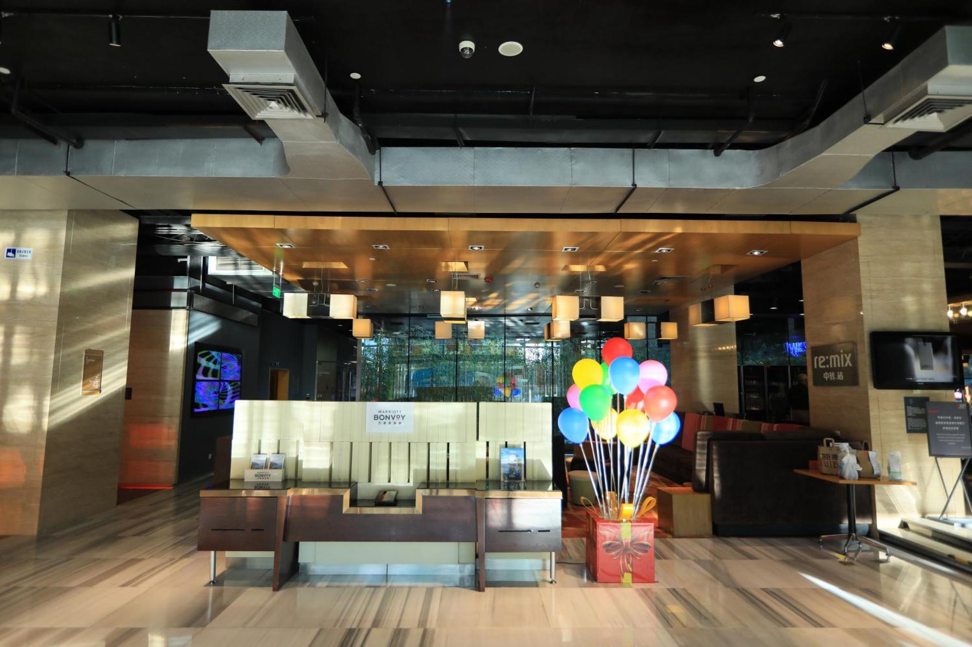 Aloft Beijing, Haidian Exteriör bild
